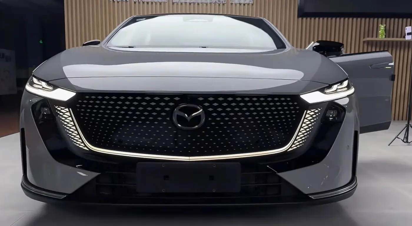 Mazda EZ-6 – zdjęcie FutureMotors