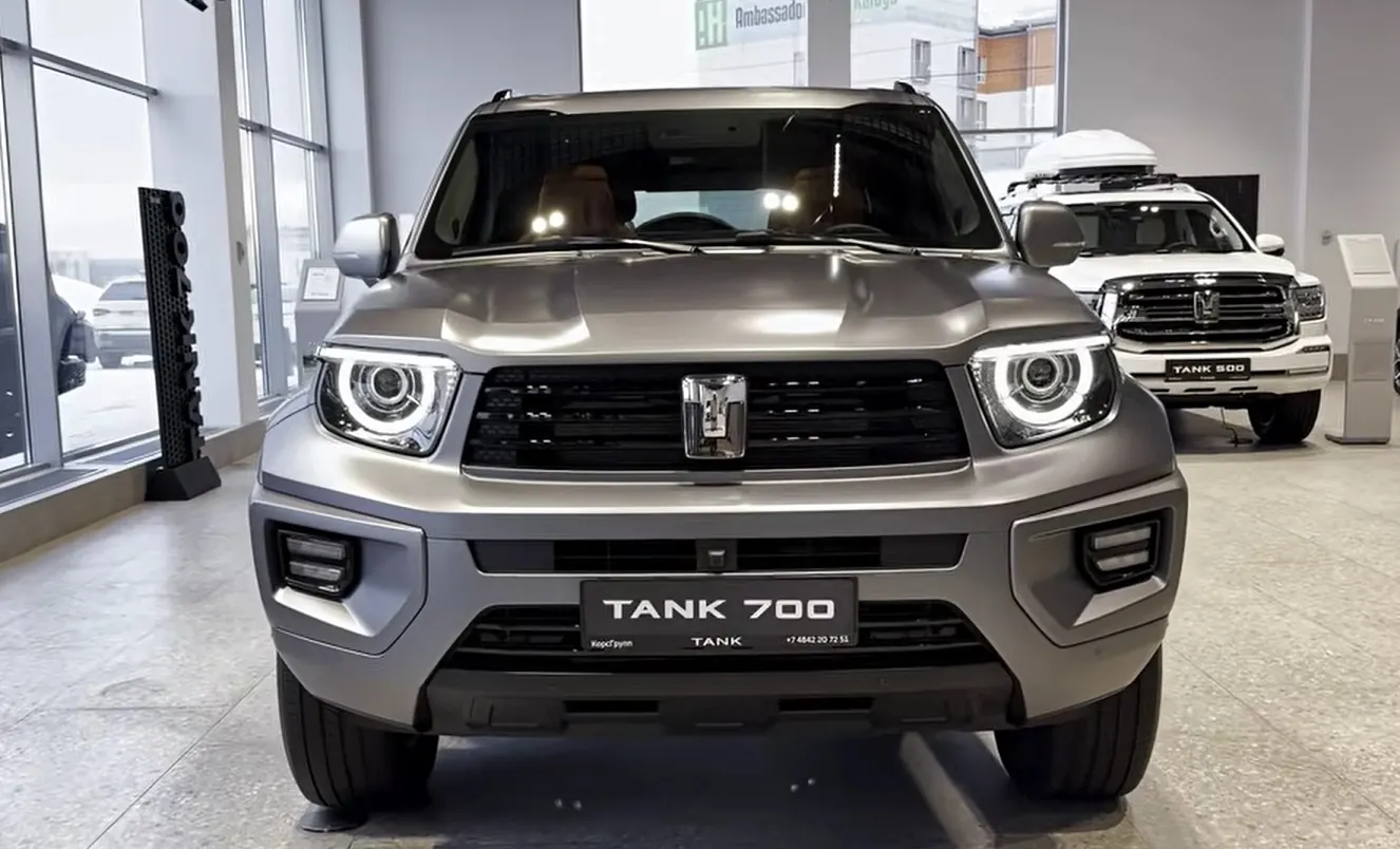 Tank 700 – zdjęcie FutureMotors