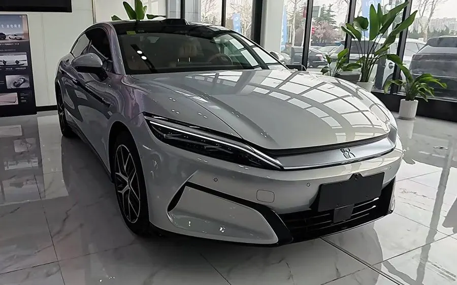 BYD Han L – dane i import FutureMotors