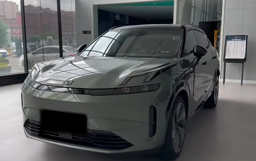 Lynk & Co 08 EM-P – dane i import FutureMotors