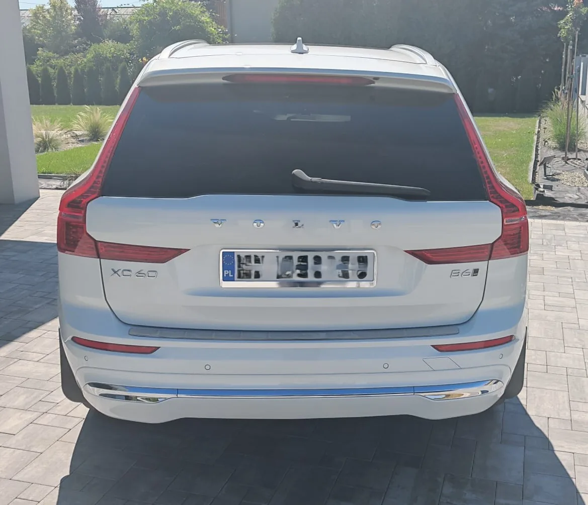 Volvo XC60 II 2.0 B6 Inscription AWD – zdjęcie 3